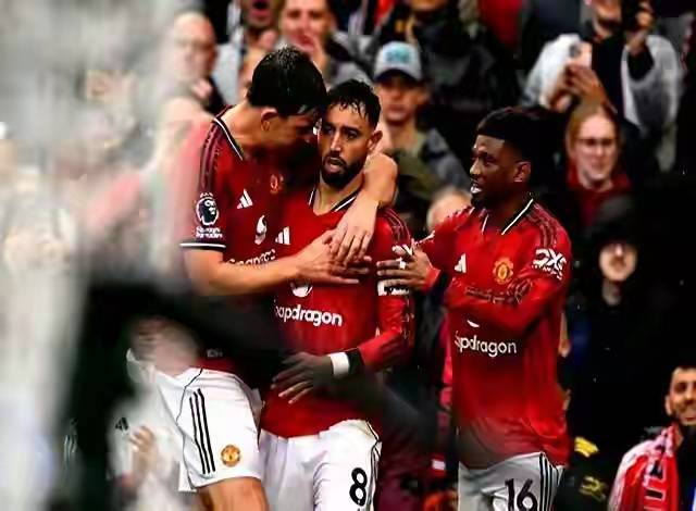 拉什福德陷幸福烦恼！曼联欧冠资格成巴萨买断最大障碍！